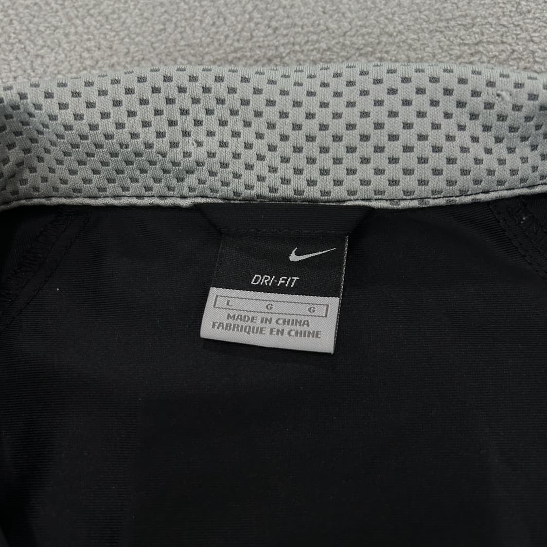 나이키 블랙 바람막이 점퍼 m 상품이미지2