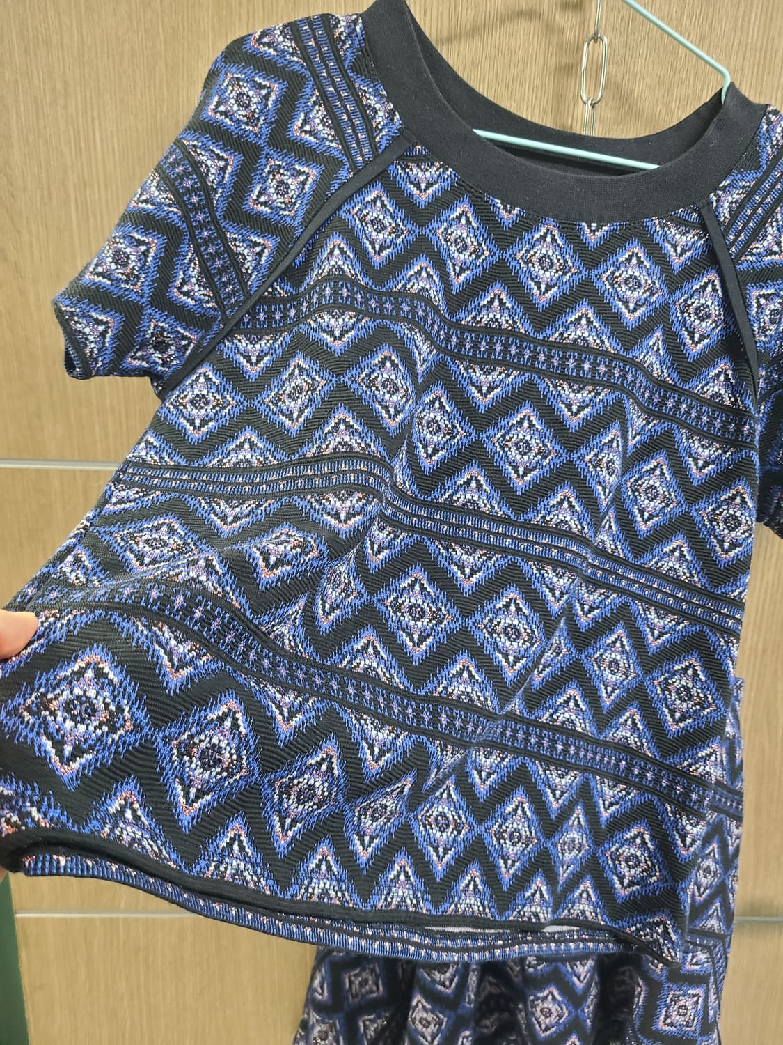 베르니스 반팔 스커트 셋업 s 상품이미지3