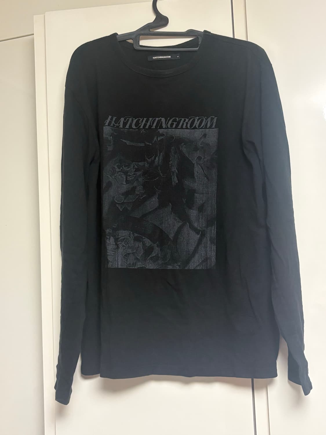 해칭룸 롱슬리브 상품이미지1