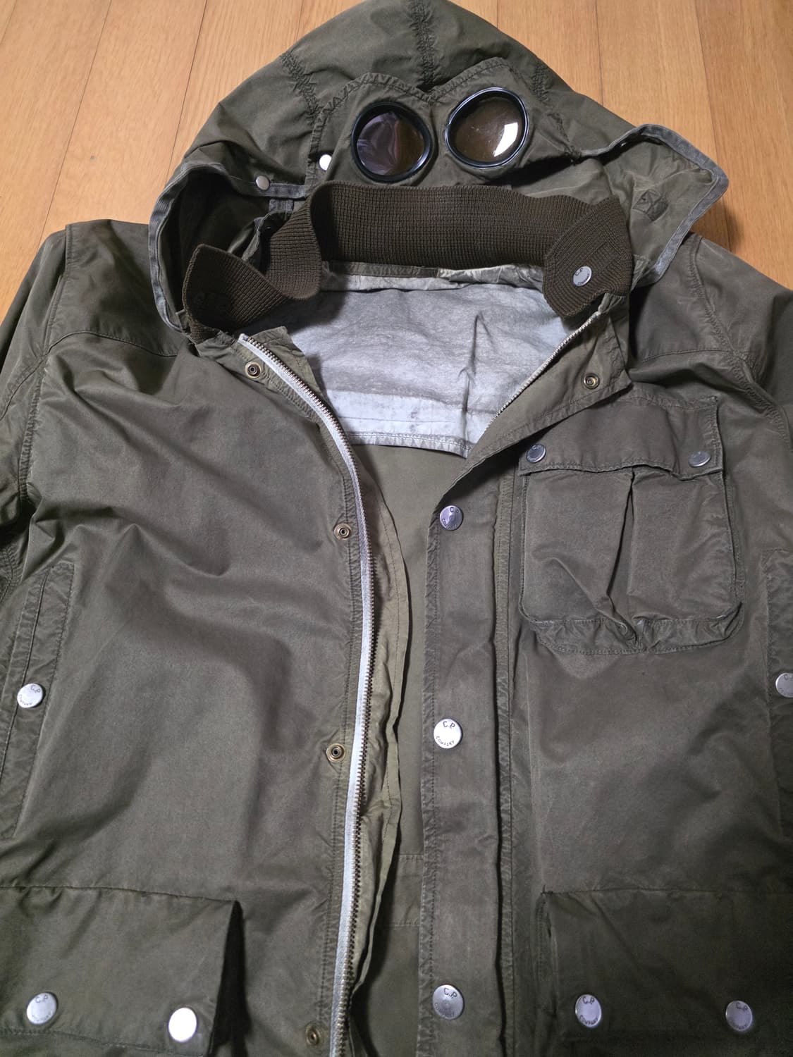 CP COMPANY 밀레밀리아 고글자켓 3가지 제품 판매합니다  상품이미지2