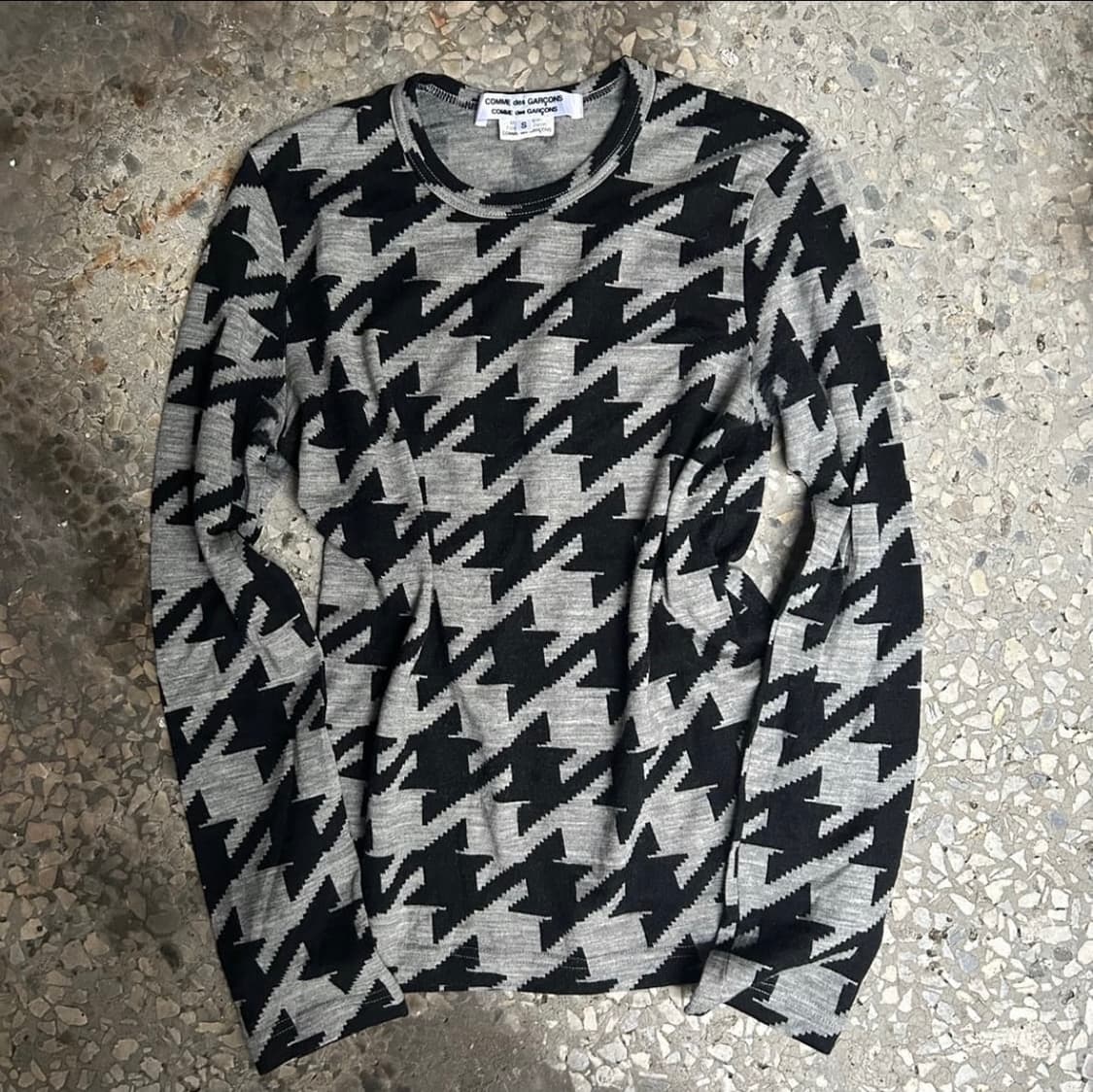 COMME des GARCONS 하운드투스 상품이미지1