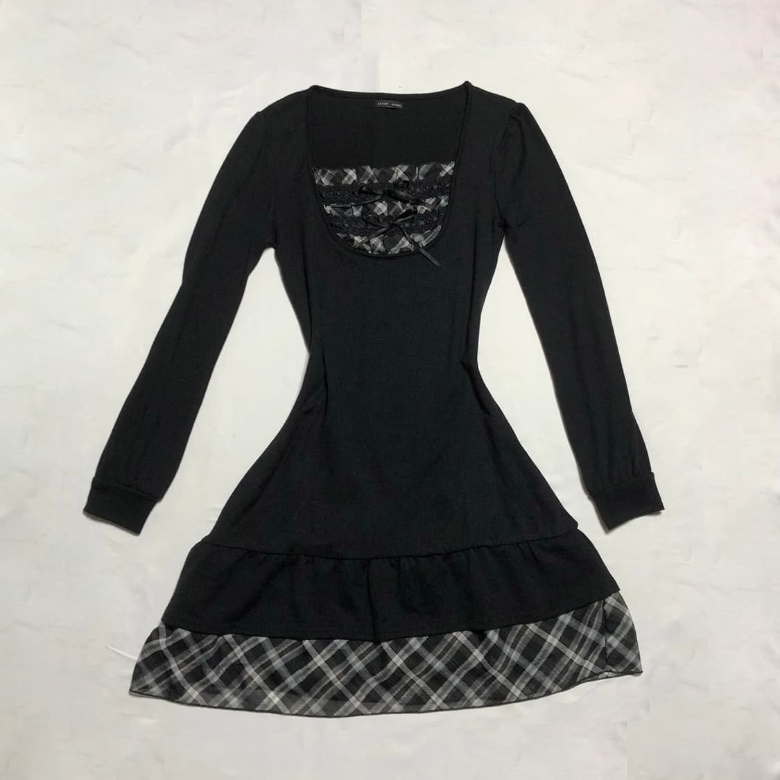 체크 리본 로걀 니트 원피스 상품이미지1