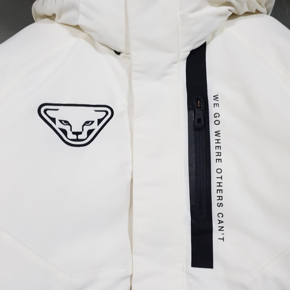 L (100) 다이나핏 샤론 헤비 퍼 후드 덕다운 패딩 점퍼 자켓 화이트 상품이미지2