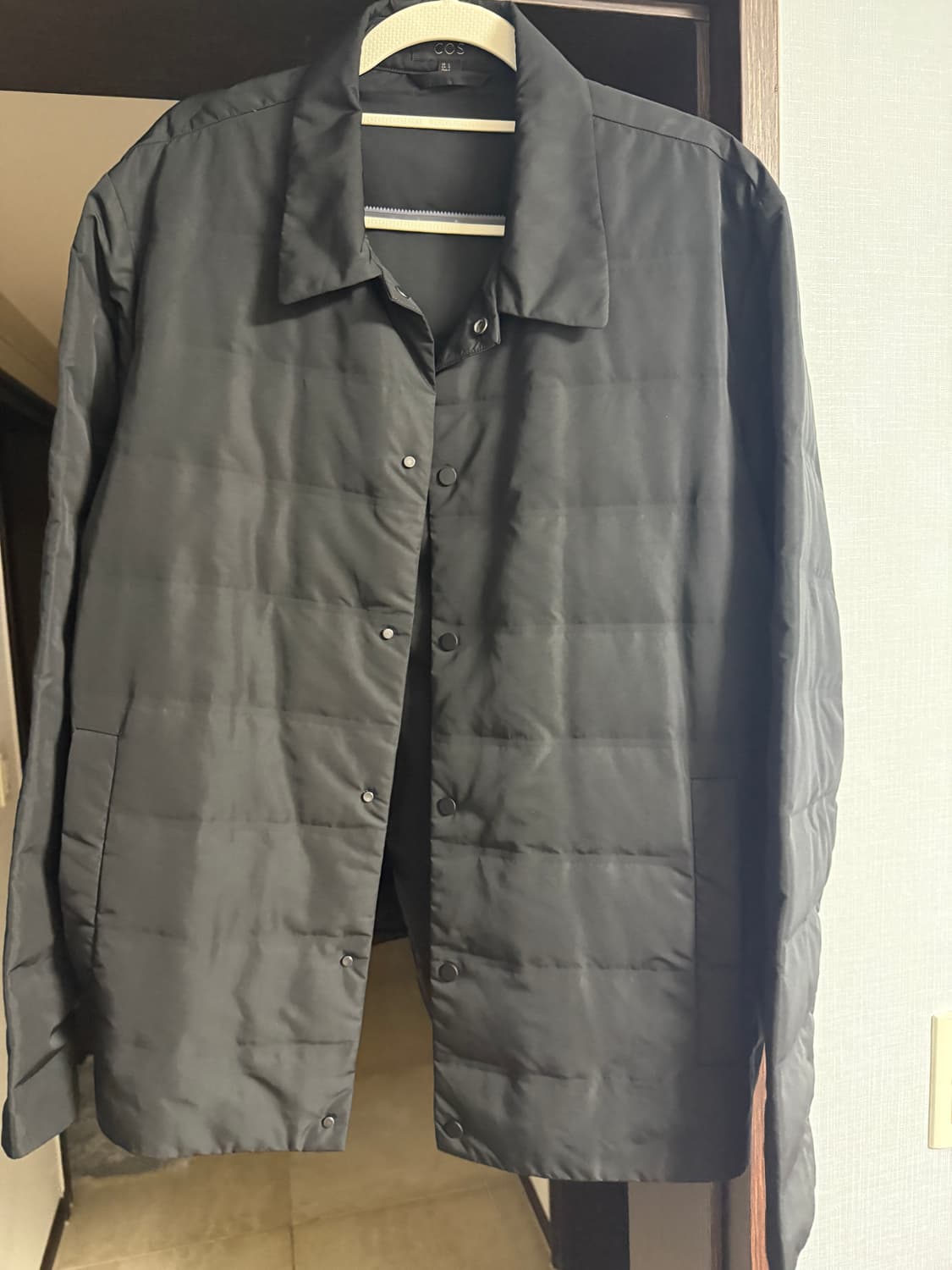 코스 라이트 패디드자켓 상품이미지1