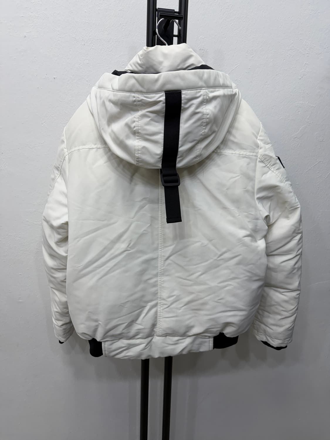 정품) 아이더 스투키 화이트 패딩 S 상품이미지5