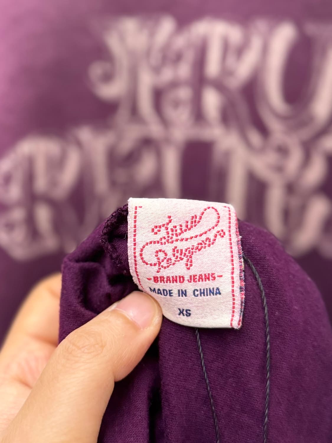 True Religion 트루릴리전 버건디 컬러 로고 반소매 티셔츠 상품이미지7