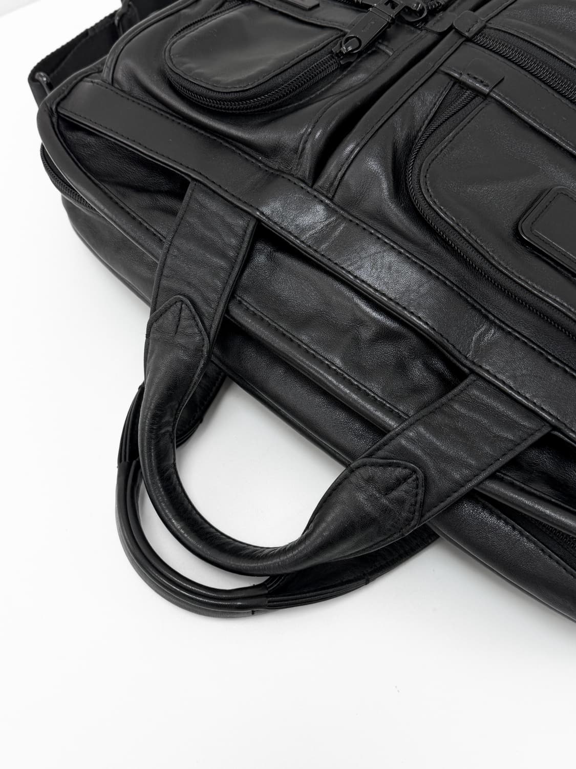 투미 알파2 오거나이저 레더 브리프케이스 상품이미지4