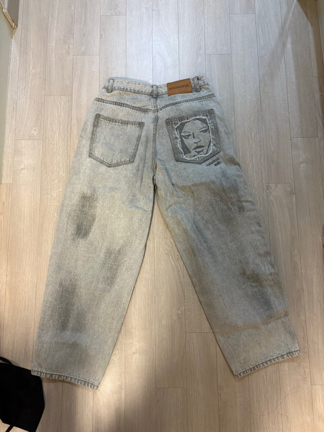 위캔더스 FACE DENIM PANTS (S.GREY) 상품이미지3