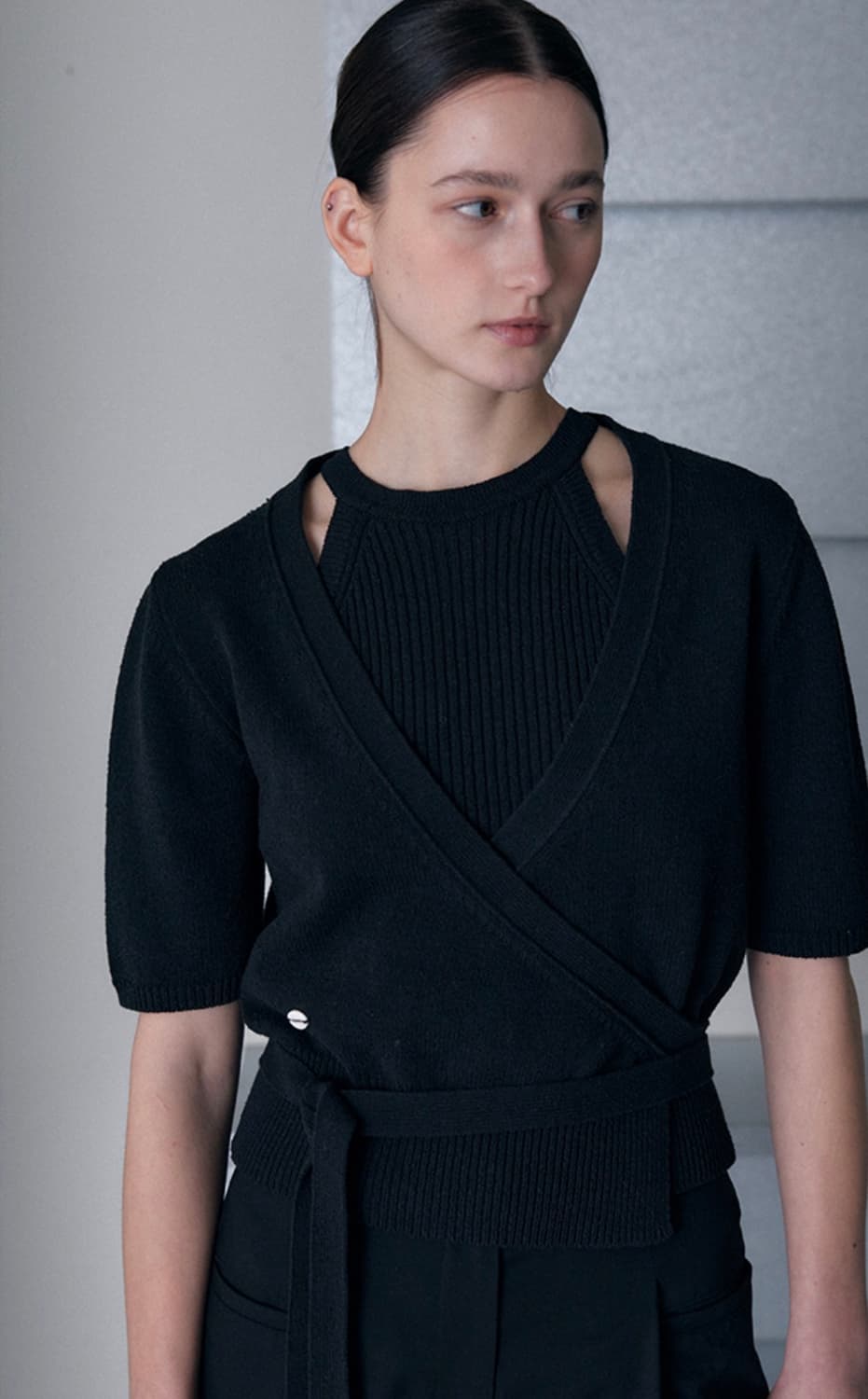 보카바카 반팔 니트 랩 가디건+홀터 슬리브리스 SET 상품이미지1