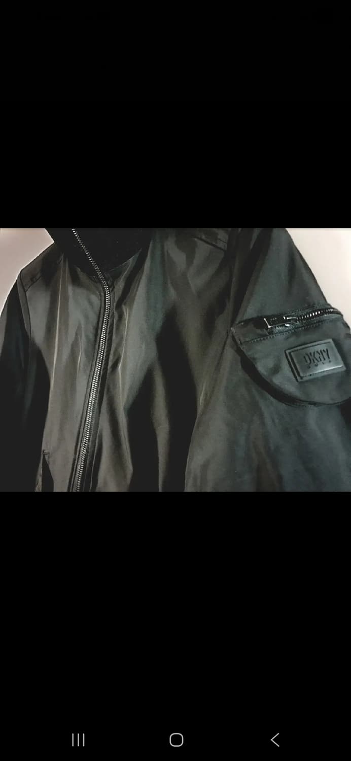 DKNY 여성 골프 패딩자켓. 싸이즈 m 상품이미지2