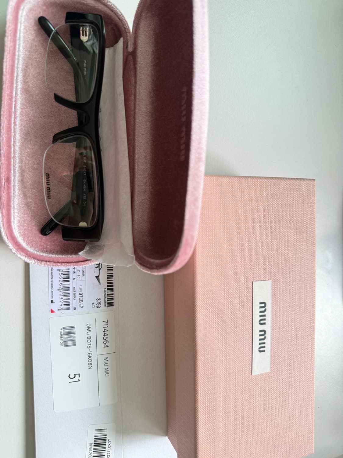 미우미우 브데트 안경 상품이미지2