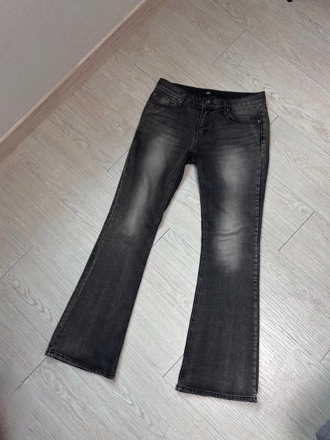 보헤미안서울 부츠컷 데님 팬츠 그레이 m  상품이미지2