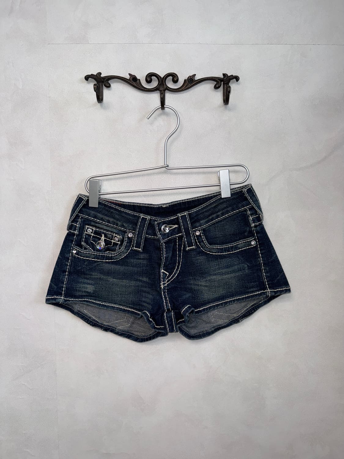 True Religion stitch cubic button shorts 상품이미지3