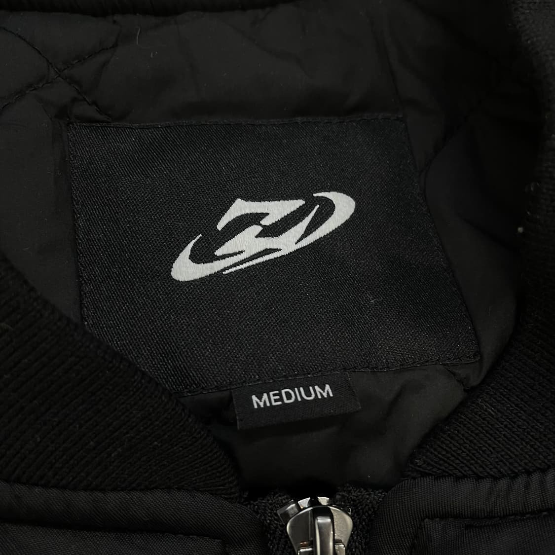 나인제트 레글런 와이드 숄더 ma-1 점퍼 블랙 상품이미지3