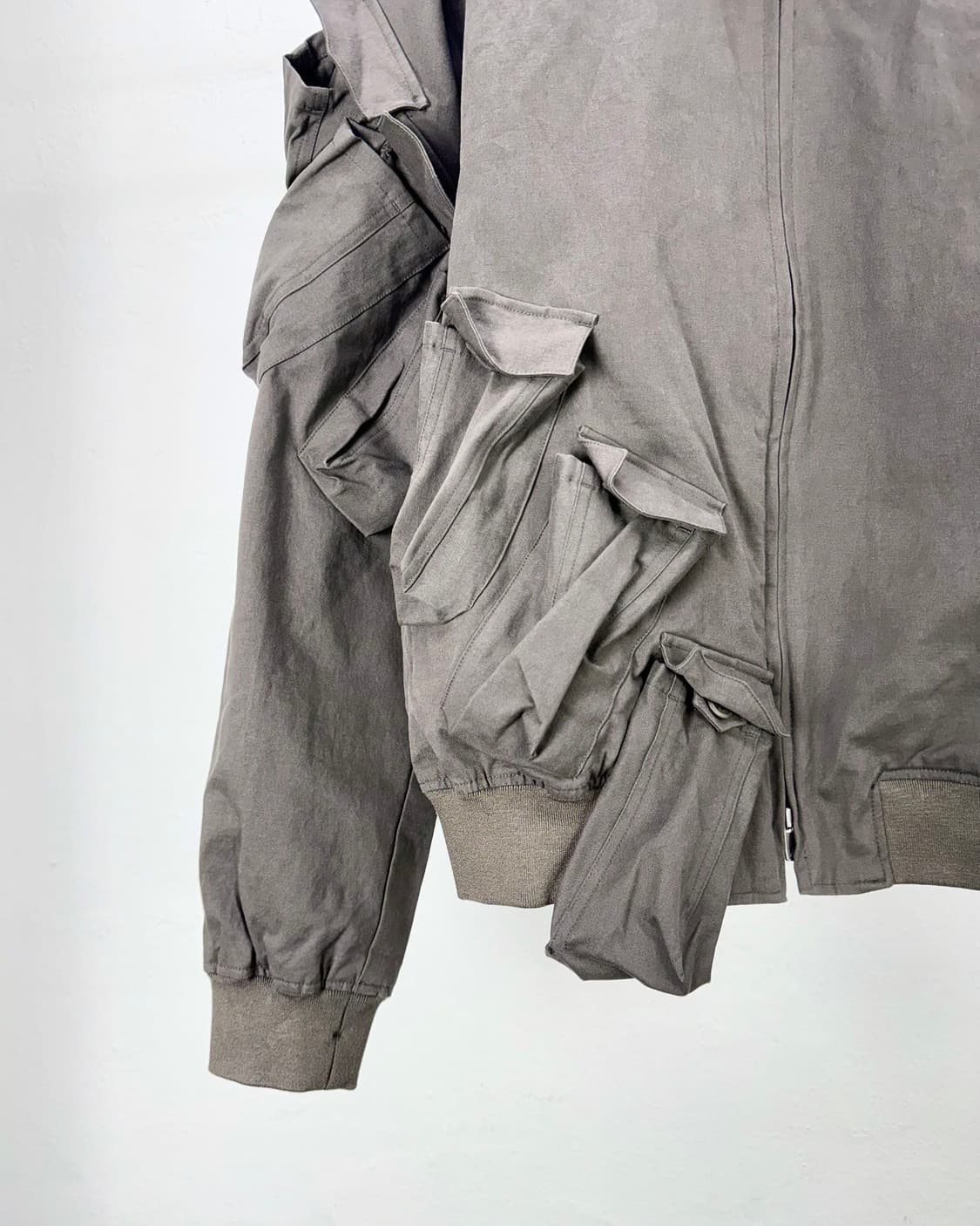 포스트아카이브팩션 8.0+ 컬렉션 밀리터리 쿼트 포켓 아미 봄버 자켓 상품이미지4