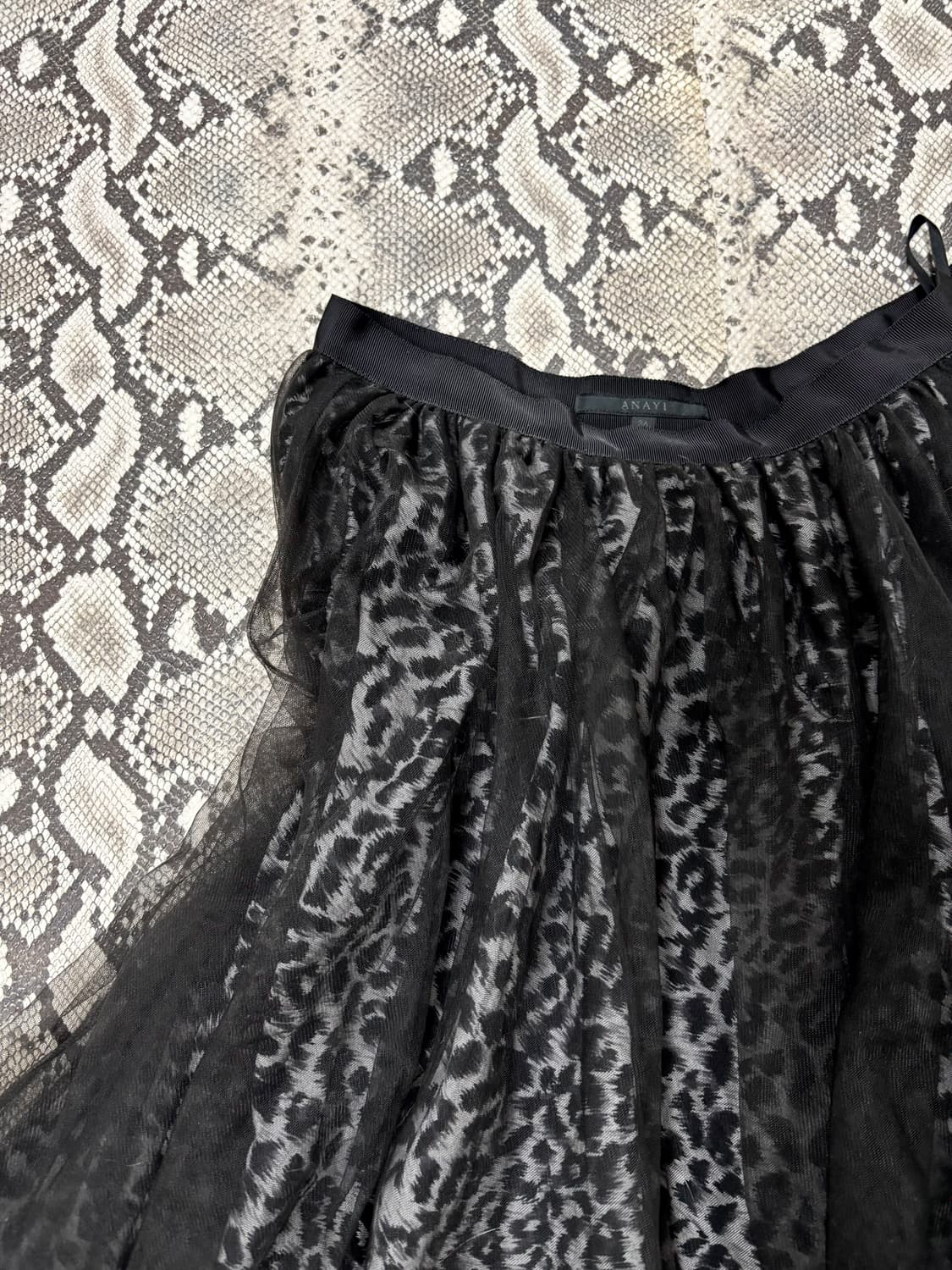 “Vintage” Black Leopard Skirts 상품이미지3