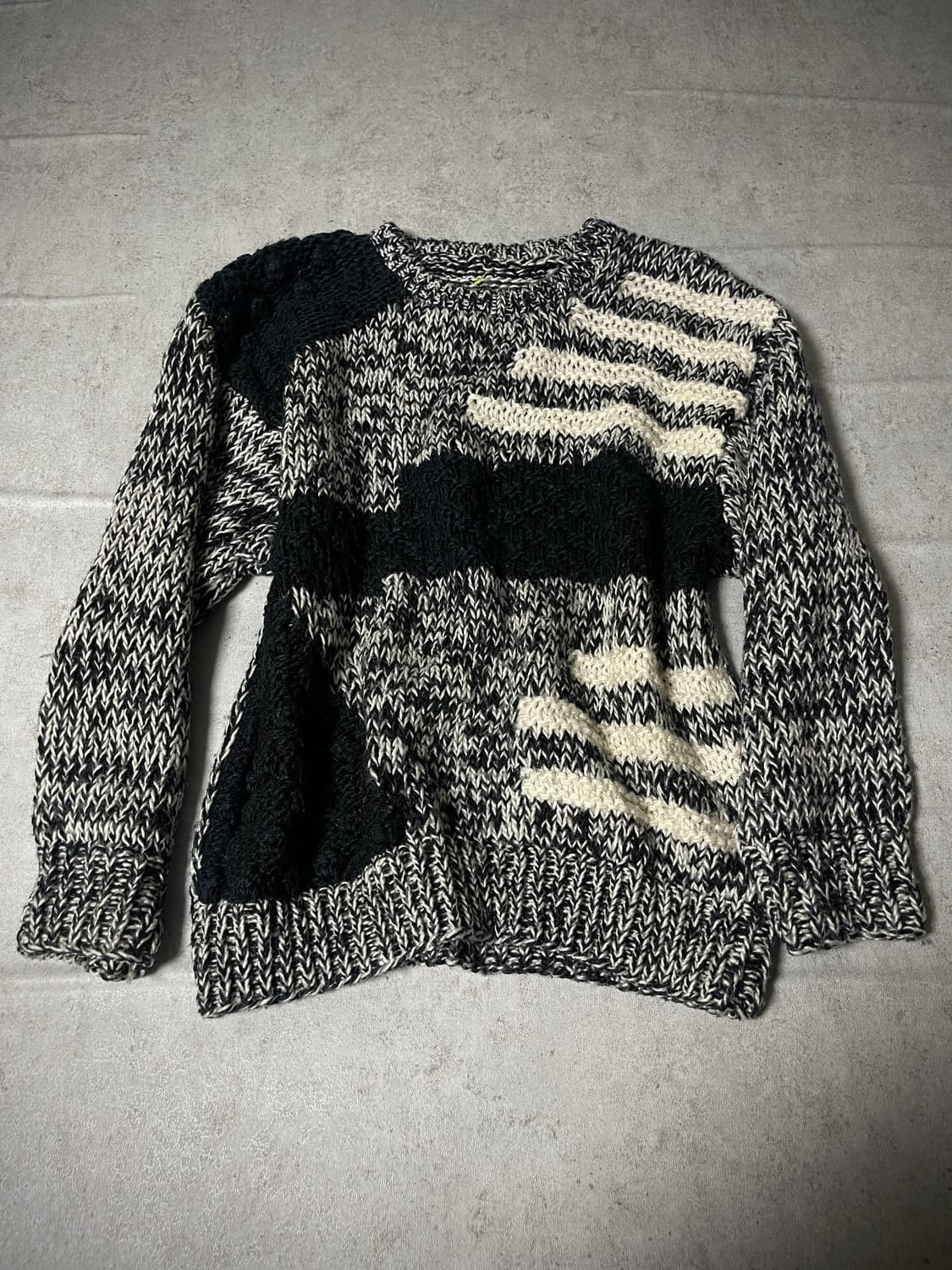 (Unknown)grunge pattern knit 상품이미지1