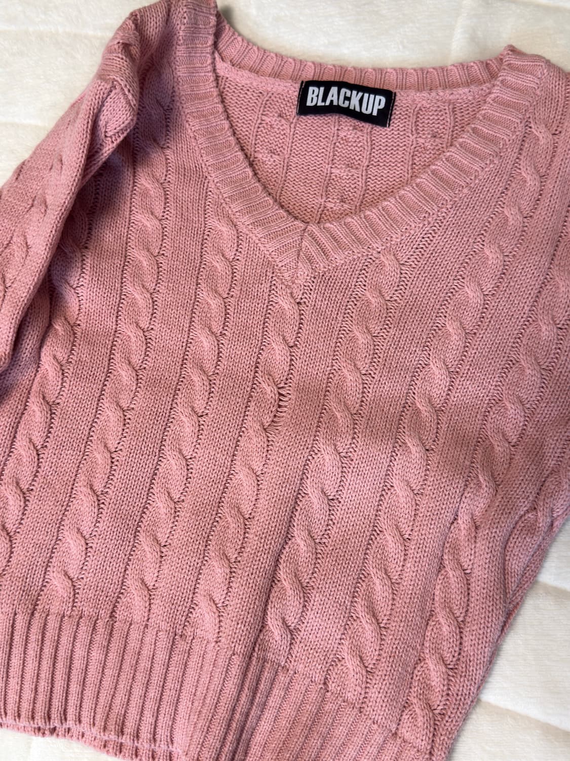 블랙업 프린느 꽈배기 크롭 니트 핑크 상품이미지2