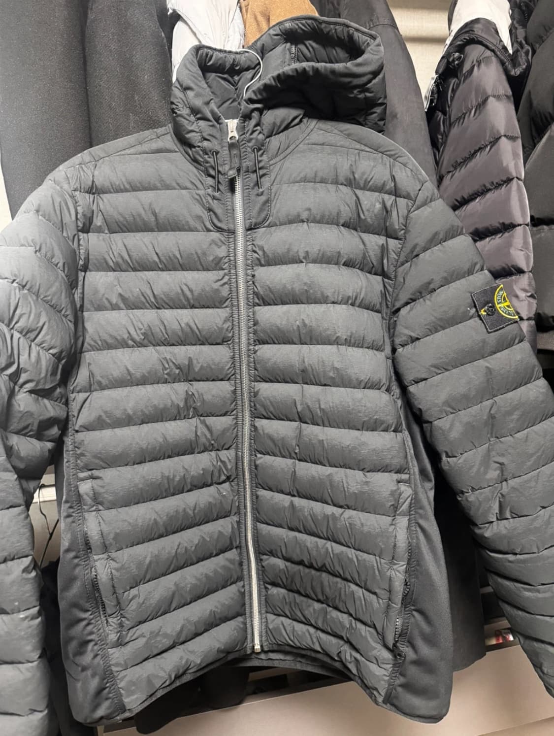 [L] 스톤아일랜드 룸우븐 경량패딩 후드 집업 자켓 봄버 상품이미지1