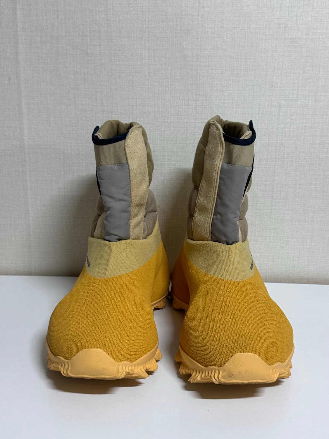 이지 니트러너 부츠 Yeezy Knit Runner Boots us10 상품이미지1