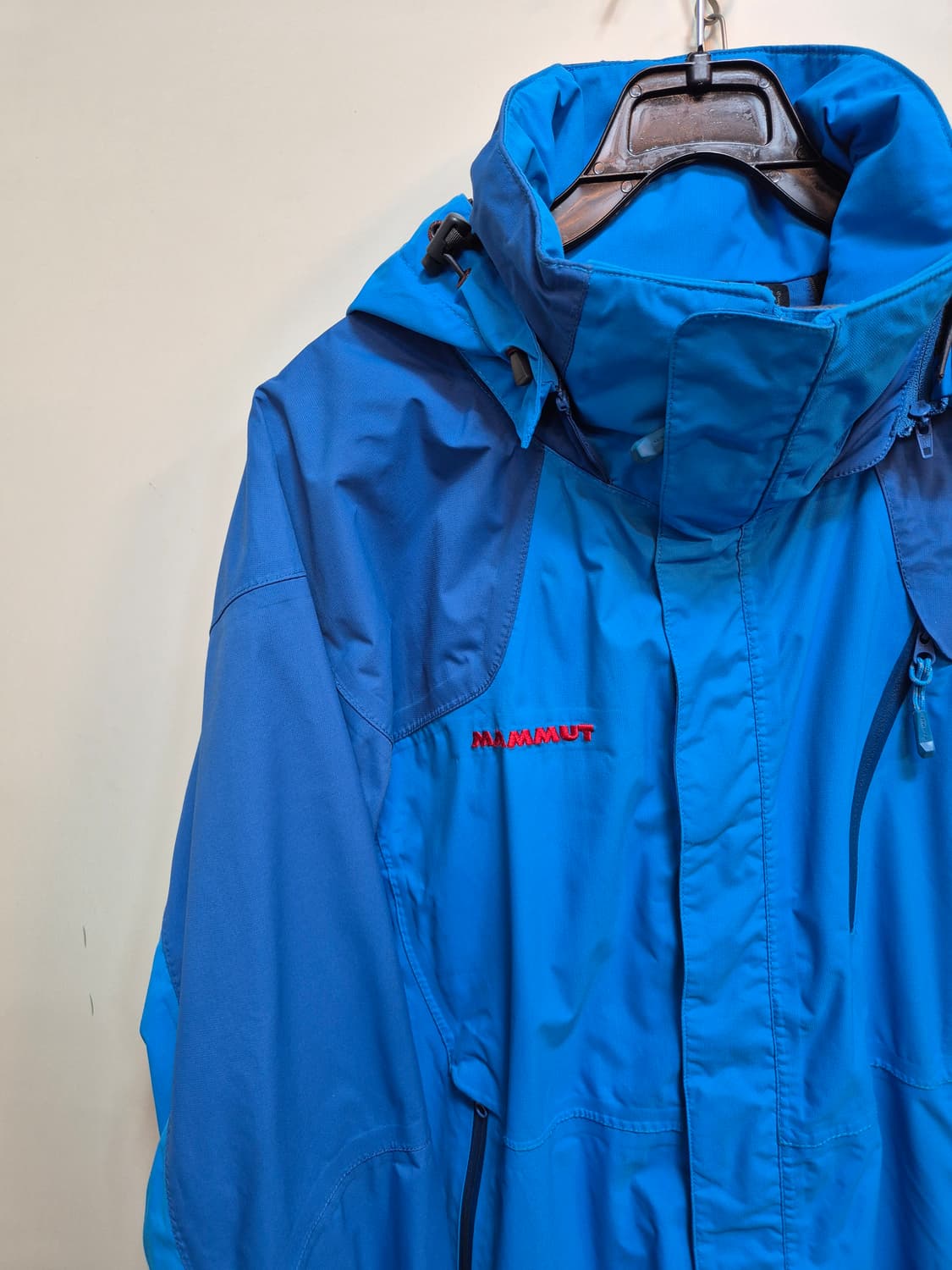 마무트 드라이테크 자켓 상품이미지3