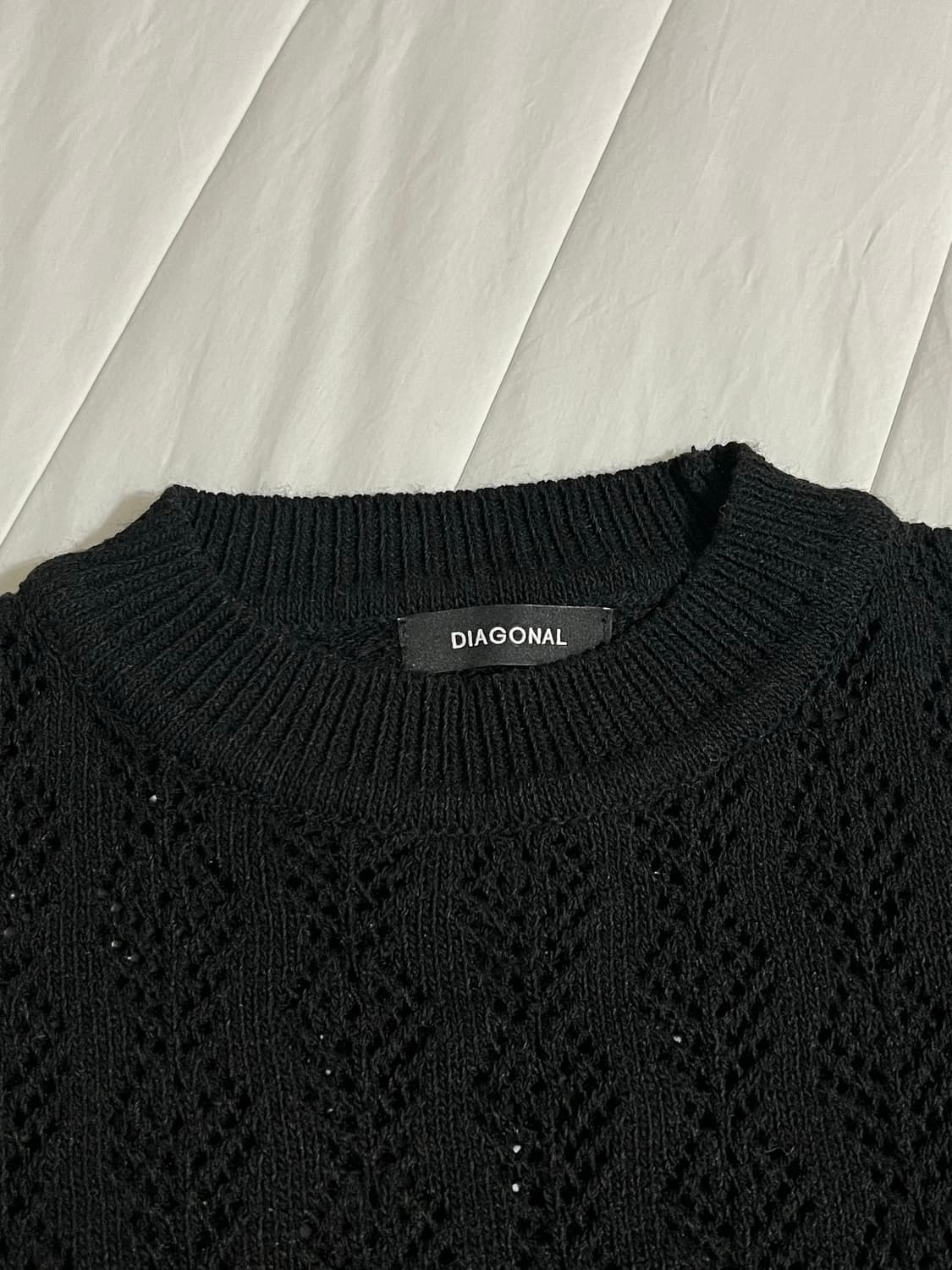 다이애그널 레이스펀칭 니트 상품이미지5