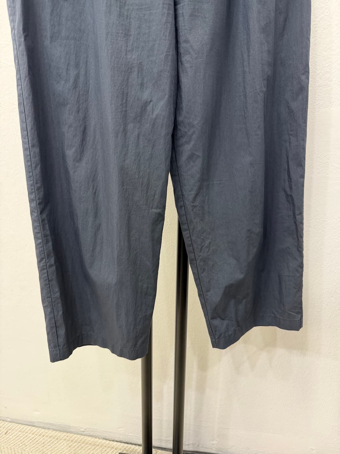 정품) LATT 래트바이티 한섬 23ss 밴딩 와이드팬츠 67 상품이미지4