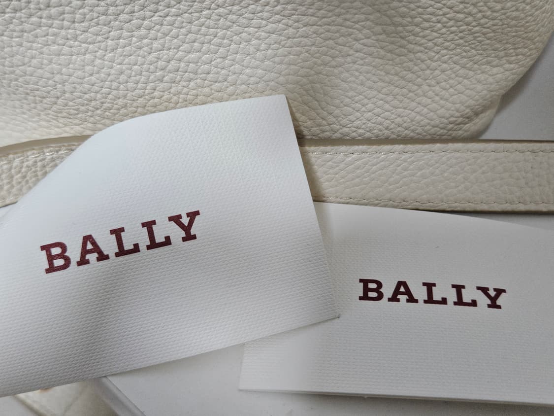 발리(BALLY)아이보리 크로스백 겸 토트백 상품이미지5