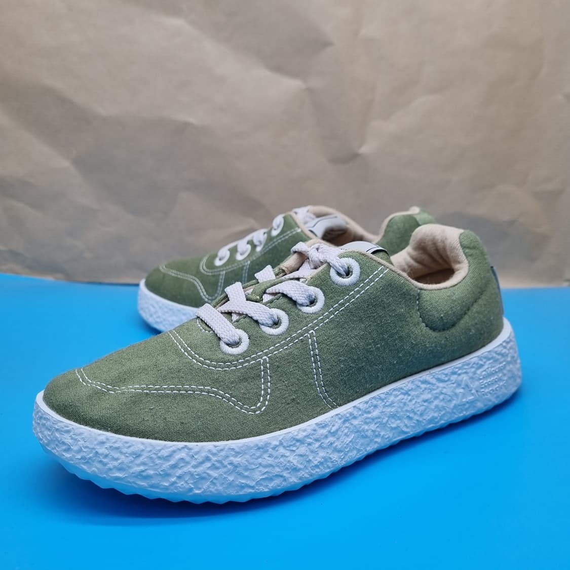 르무통 올리브그린 스니커즈 225 상품이미지1