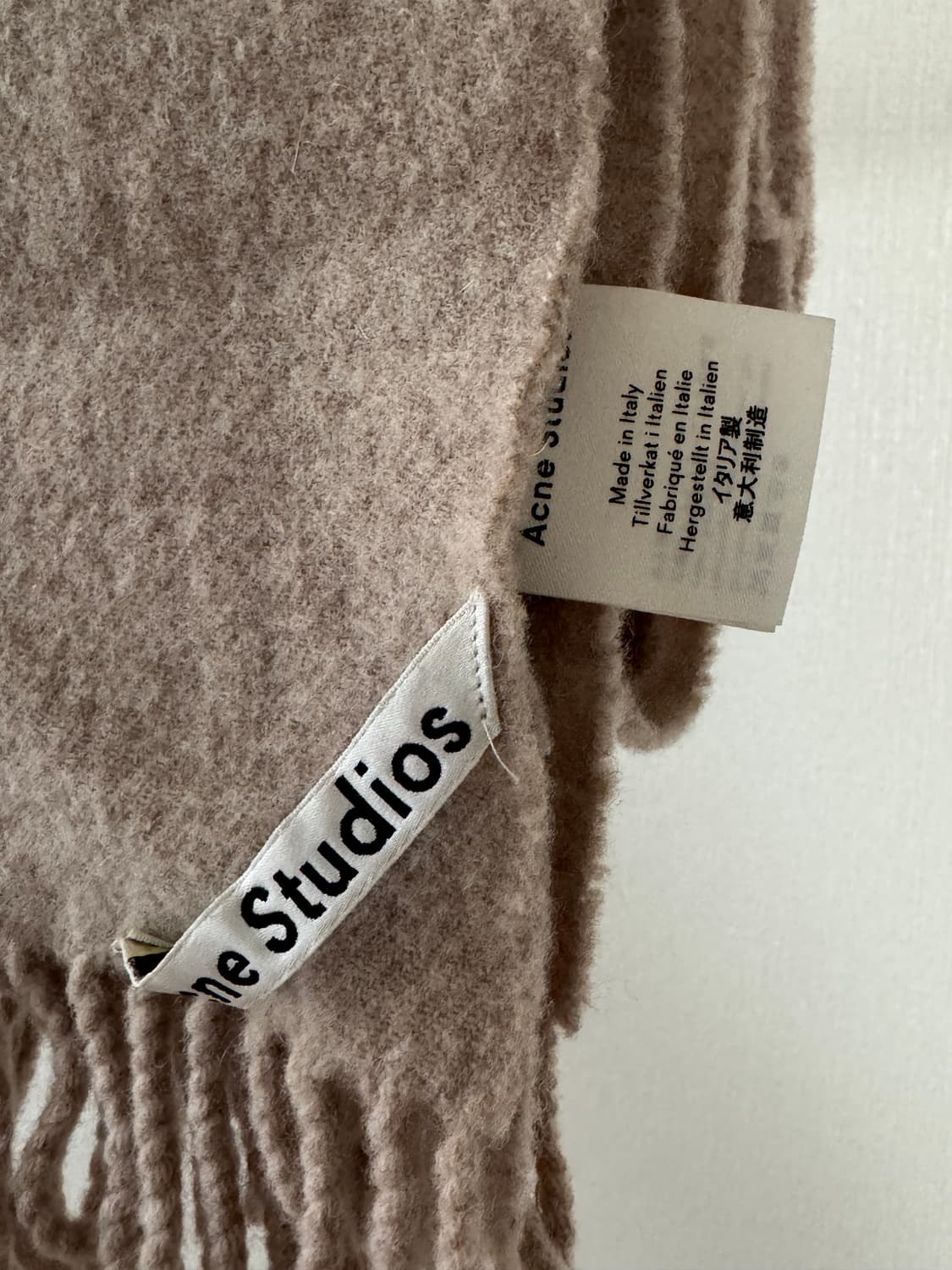 아크네스튜디오 울 머플러 상품이미지2