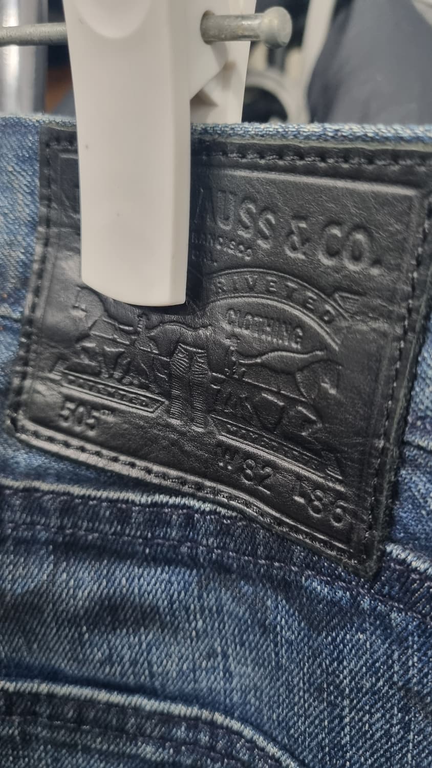 levis 505 레귤러핏 더티 워싱진 허리단면43(33) 기장101 상품이미지3