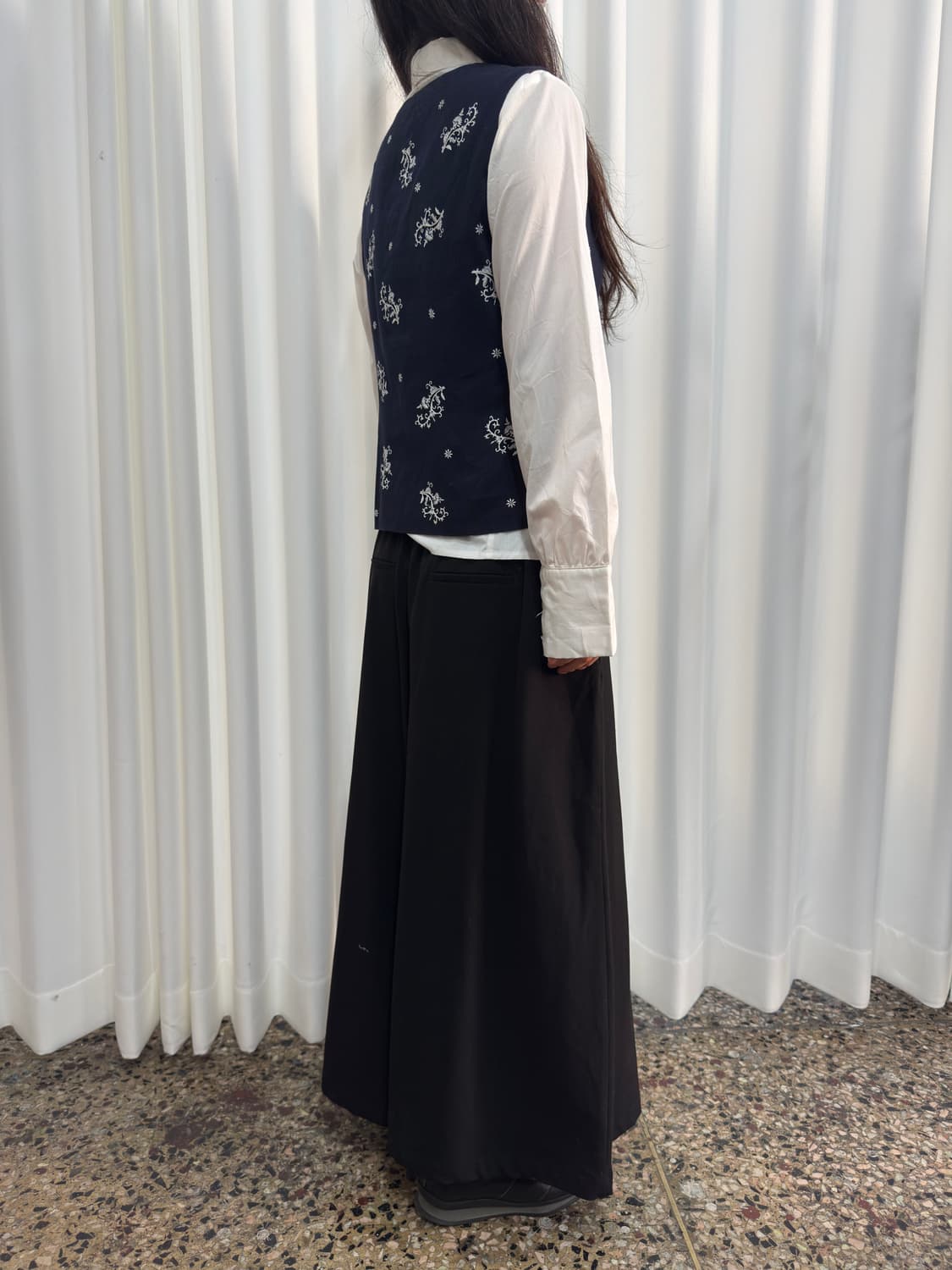 pintuck button shirt 상품이미지8