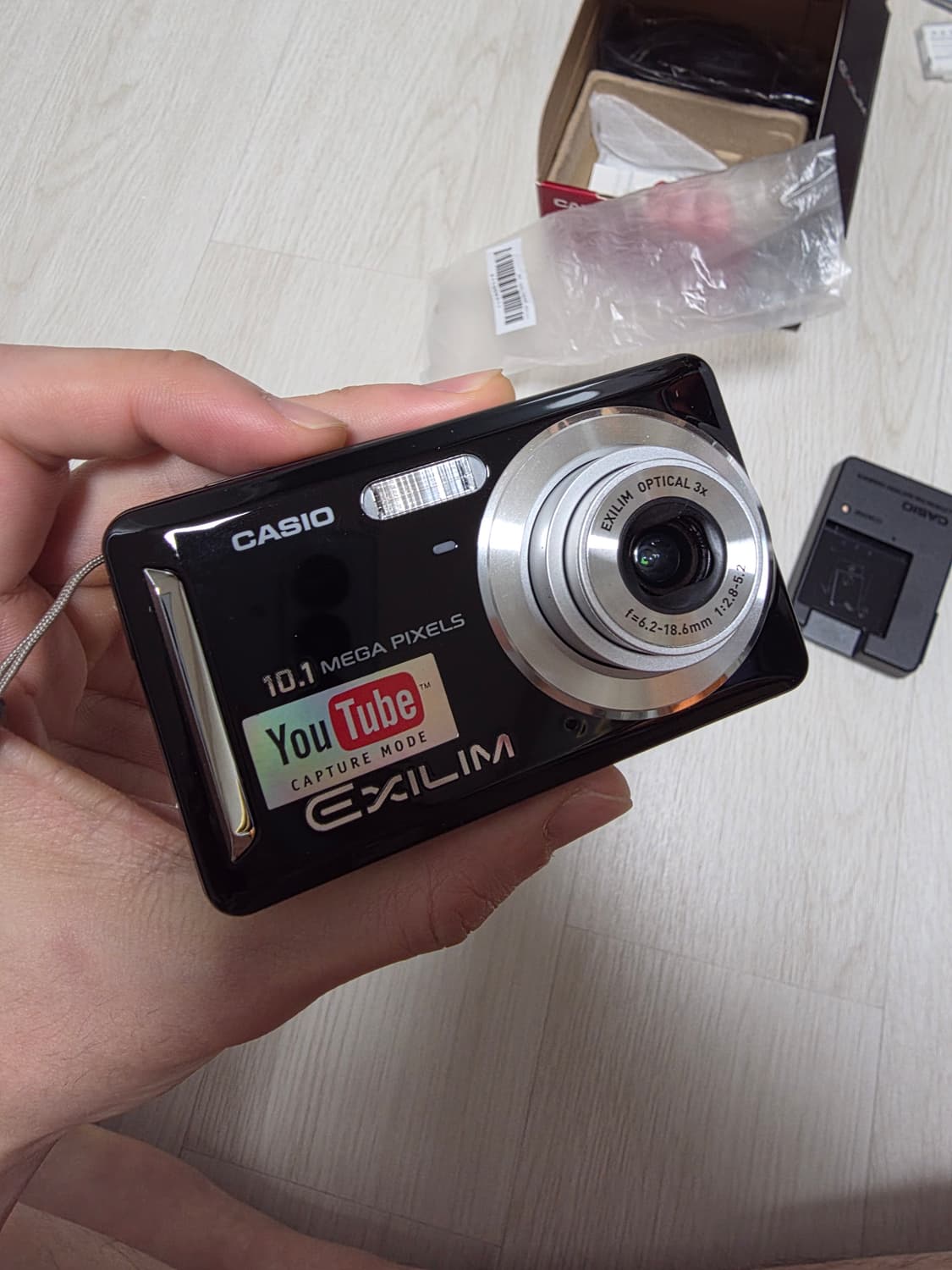 카시오 엑슬림 ex-z29 디카 팝니다 상품이미지1