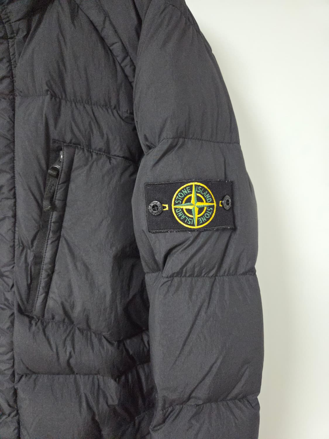 (희귀매물) 스톤아일랜드 16fw 크링클랩스 드레이크 롱패딩 블랙 L 상품이미지3