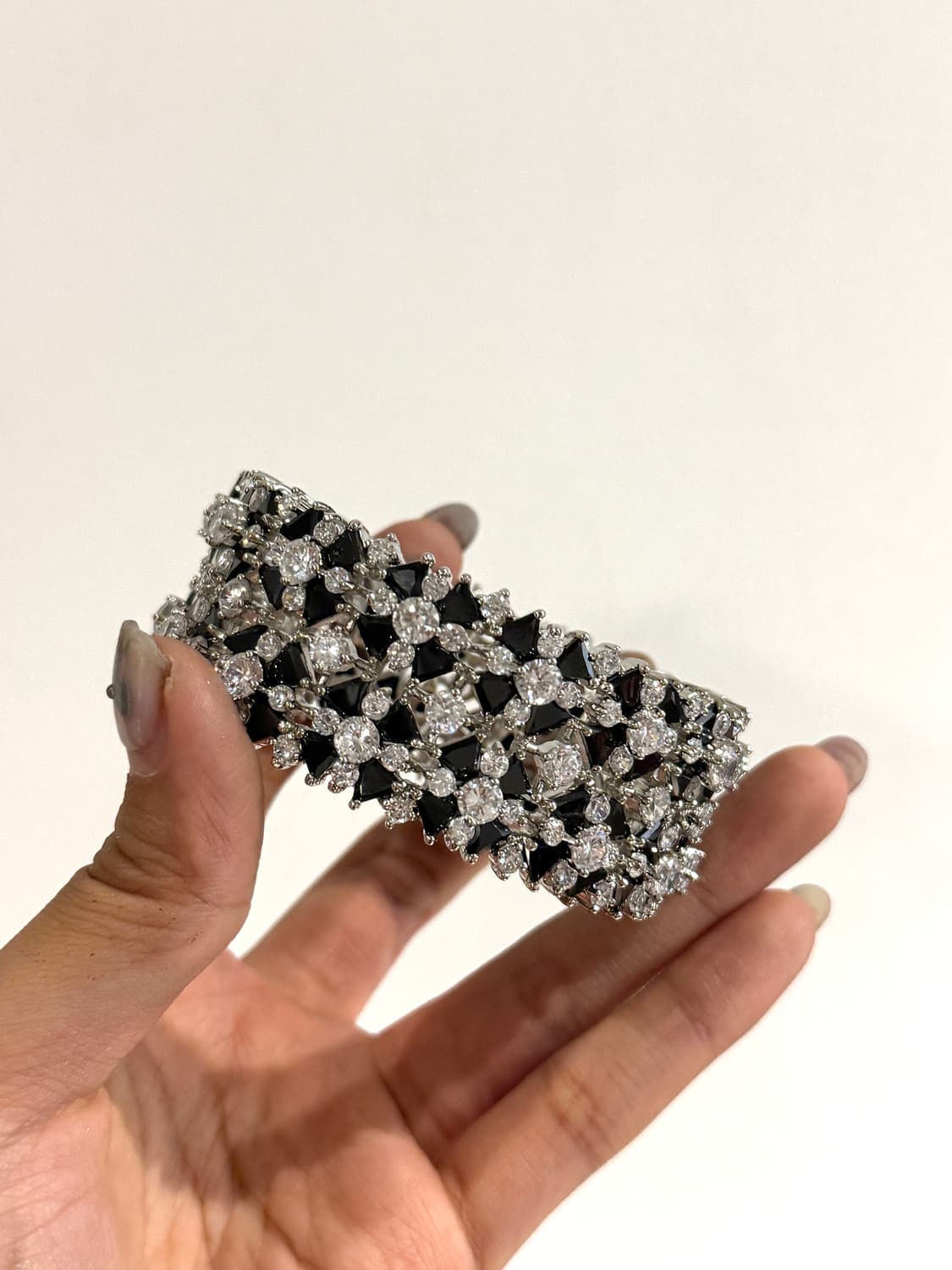 스왈 팔찌 상품이미지1