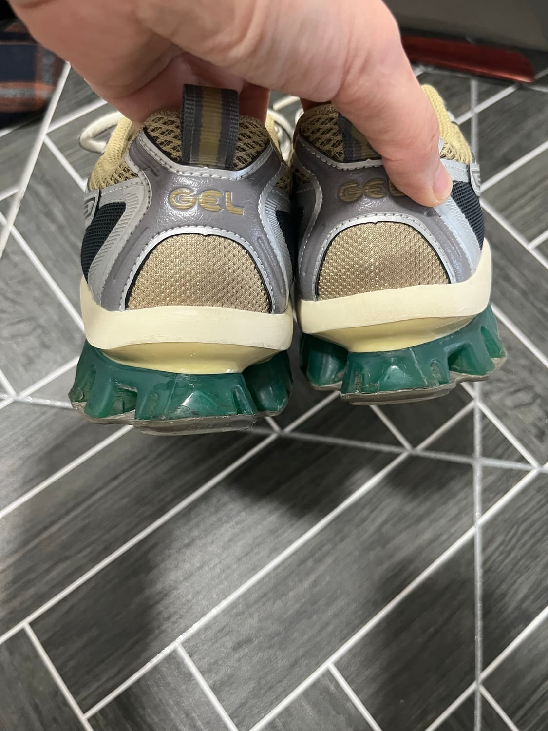 아식스 젤 퀀텀 키네틱 젤카야노 245 세실리아반센 키코 상품이미지2