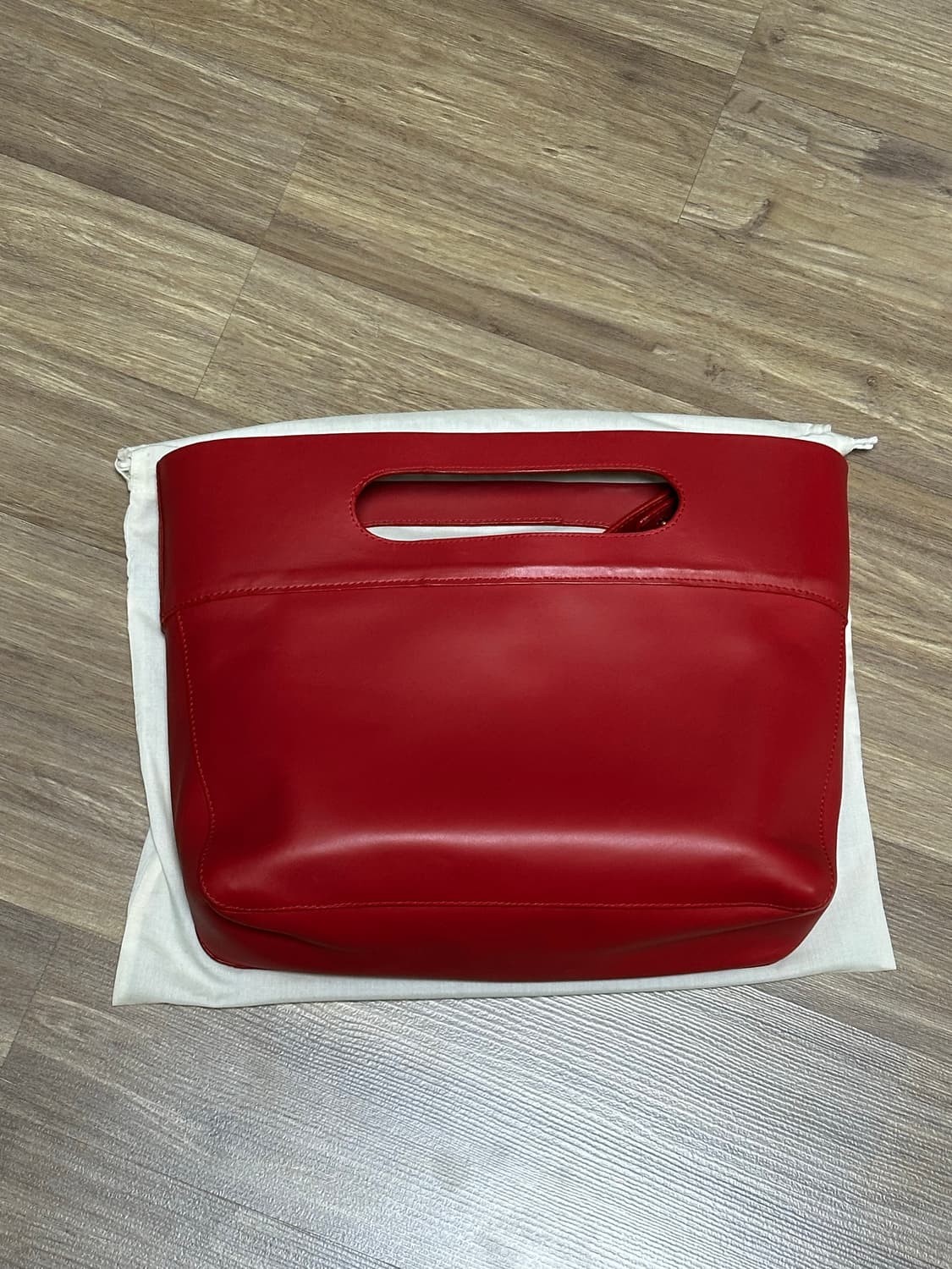 비비안 웨스트우드 레드 캐리클러치백 상품이미지4