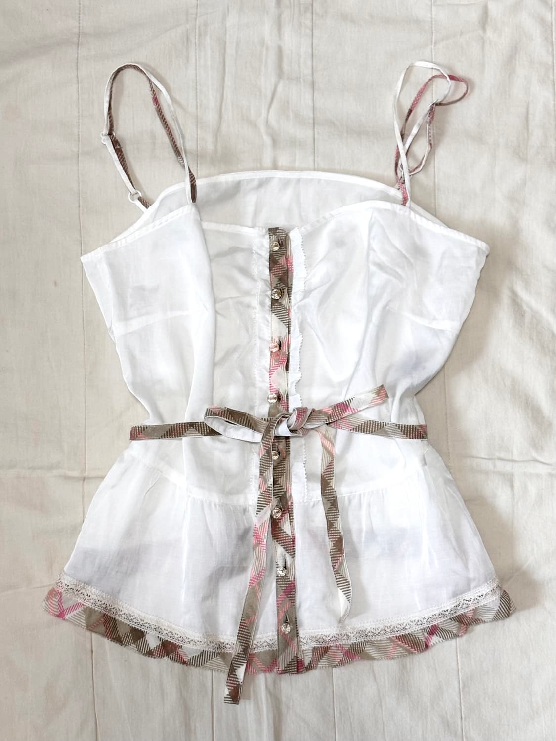 버버리 블루라벨 딸기초코 나시 슬리브리스 상품이미지1