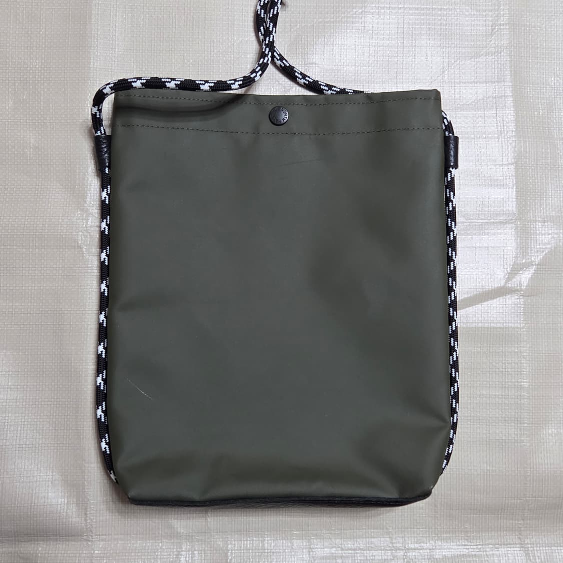 노스페이스 퍼플라벨 TPE 숄더백 카키 상품이미지4