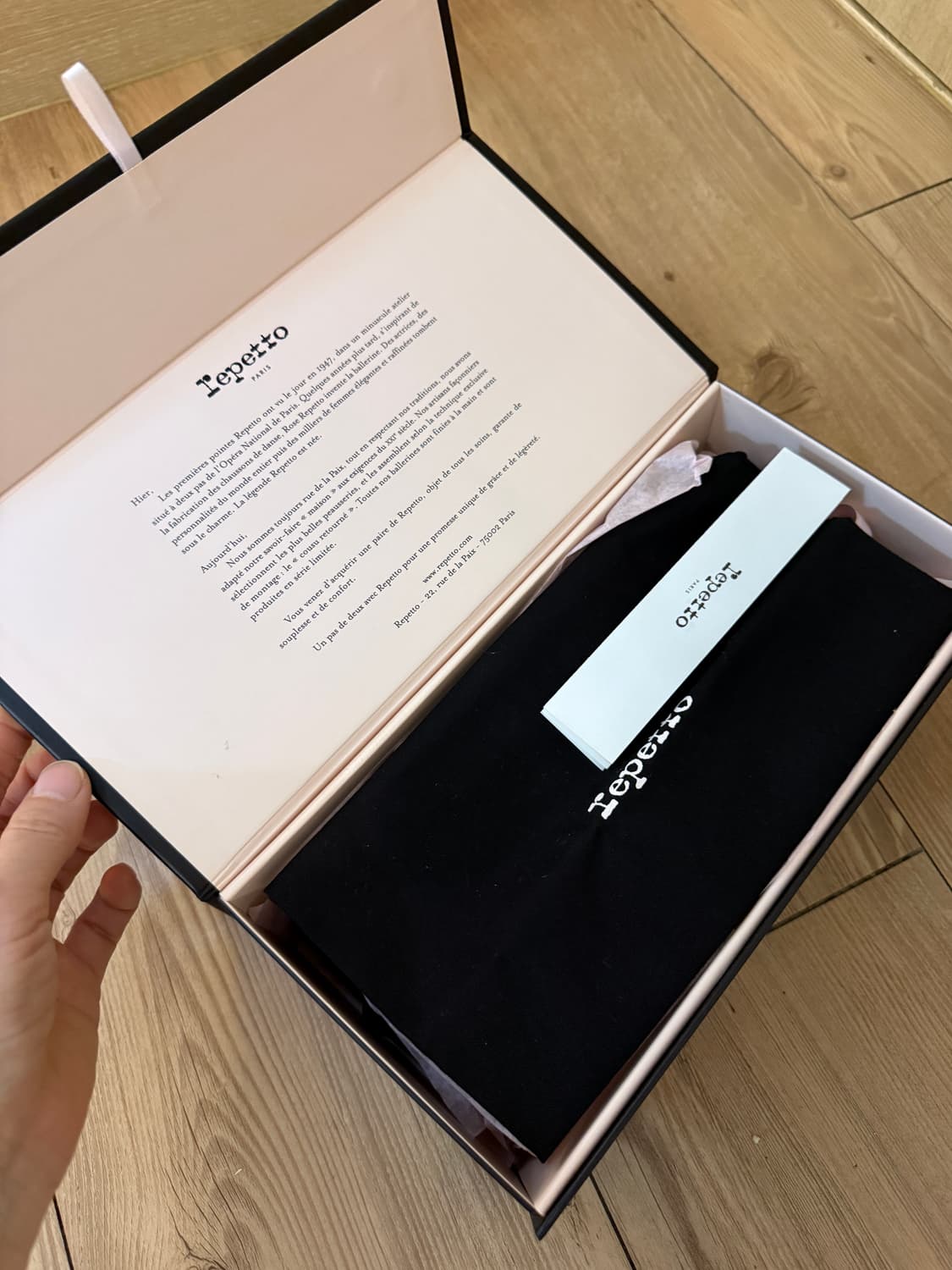 레페토 까미유 블랙 유광 37 상품이미지5