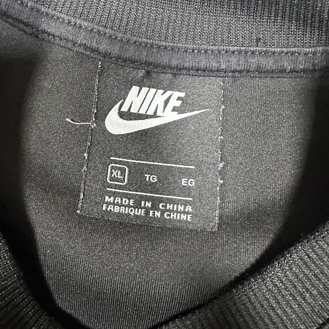 ✨ (바배) 나이키 더블 스우시 빅로고 블랙 맨투맨  상품이미지3