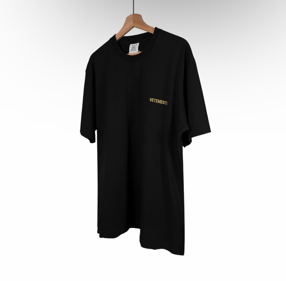 [L] 베트멍 남성 아이코닉 백로고 반팔 티셔츠 블랙 UA52TR240B 상품이미지2