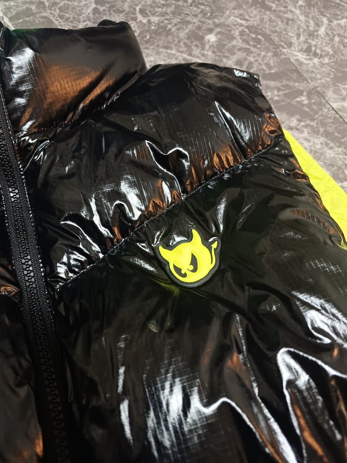 왁(WAAC) 하이글로시 다운 베스트(정가245,000) 상품이미지4