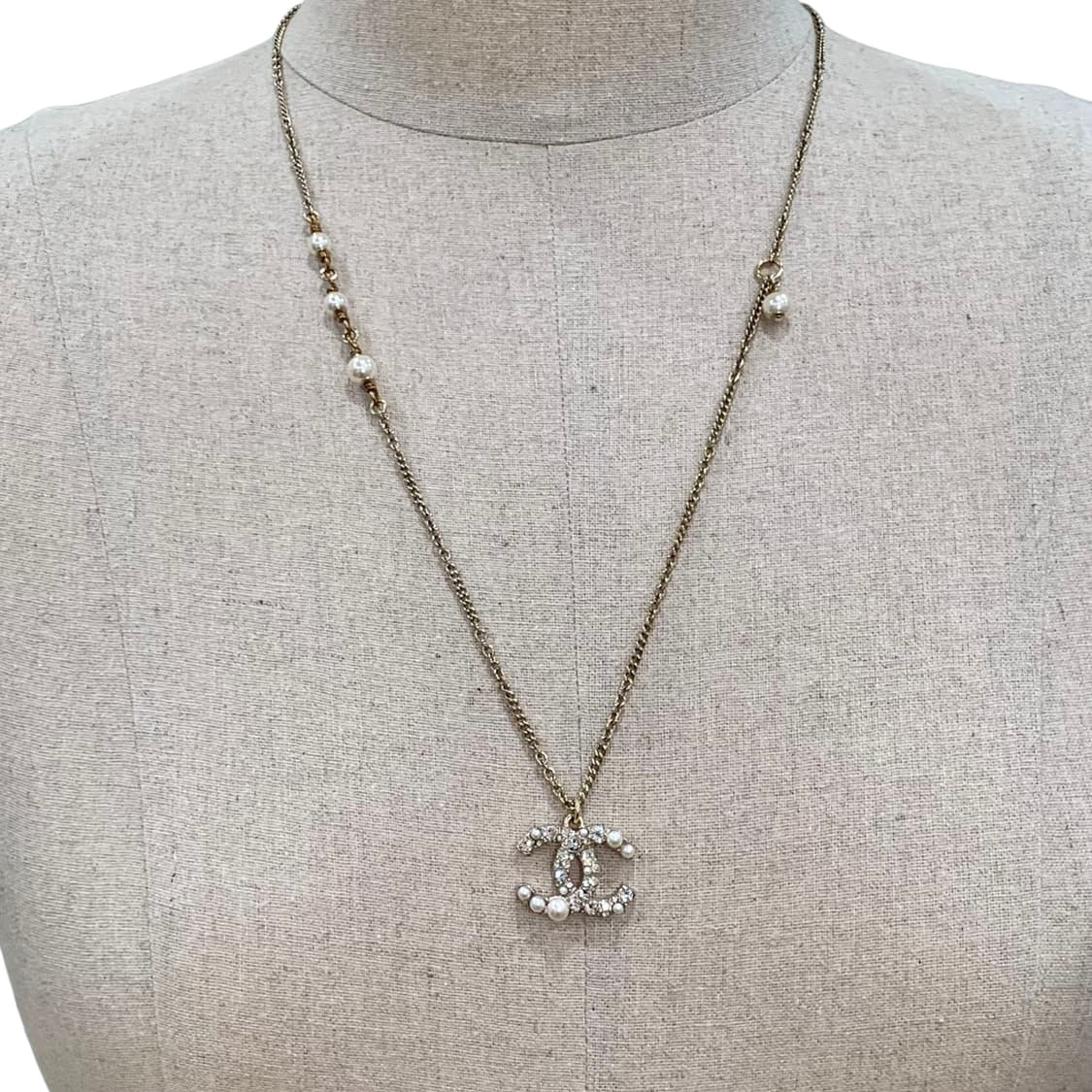 샤넬 크리스탈 진주 롱&숏 골드 목걸이 상품이미지4