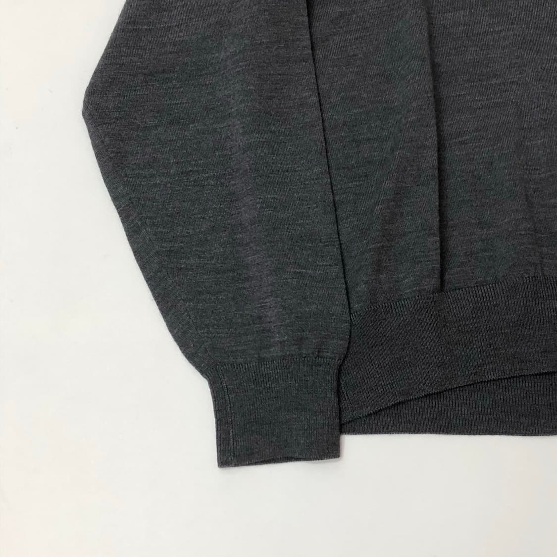 YSL 입생로랑 그레이 터틀넥 울 니트   상품이미지4