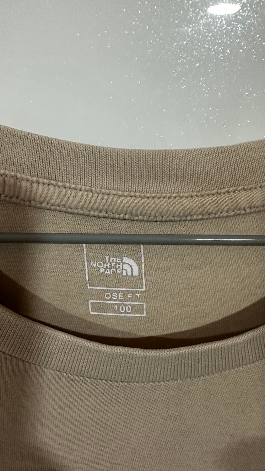 노스페이스 베이지 반팔 티셔츠 L 상품이미지2