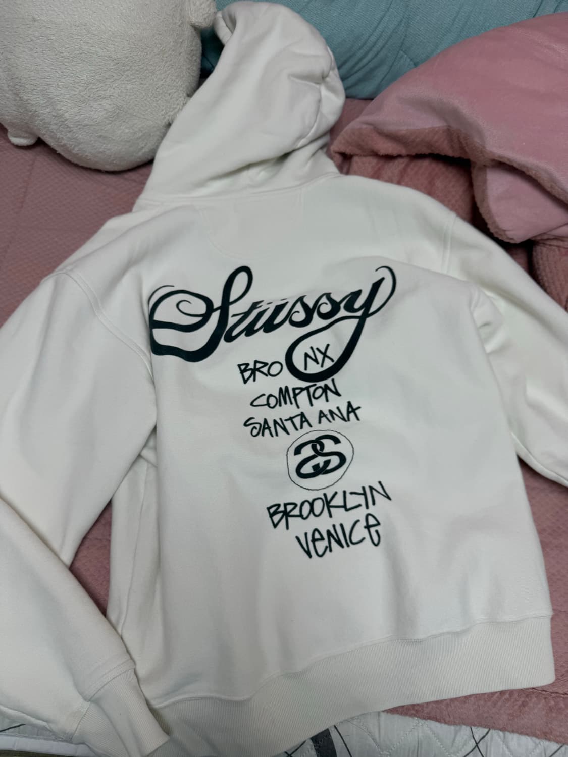 스투시 월드투어 후드티 미디움 상품이미지1