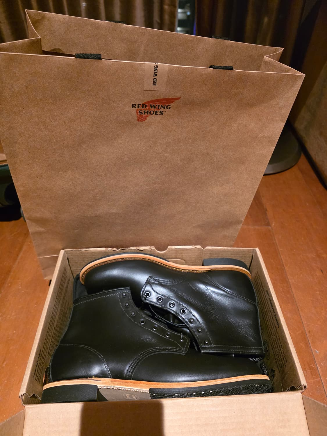 레드윙 백맨 엑스칼리버 블랙 290 상품이미지1