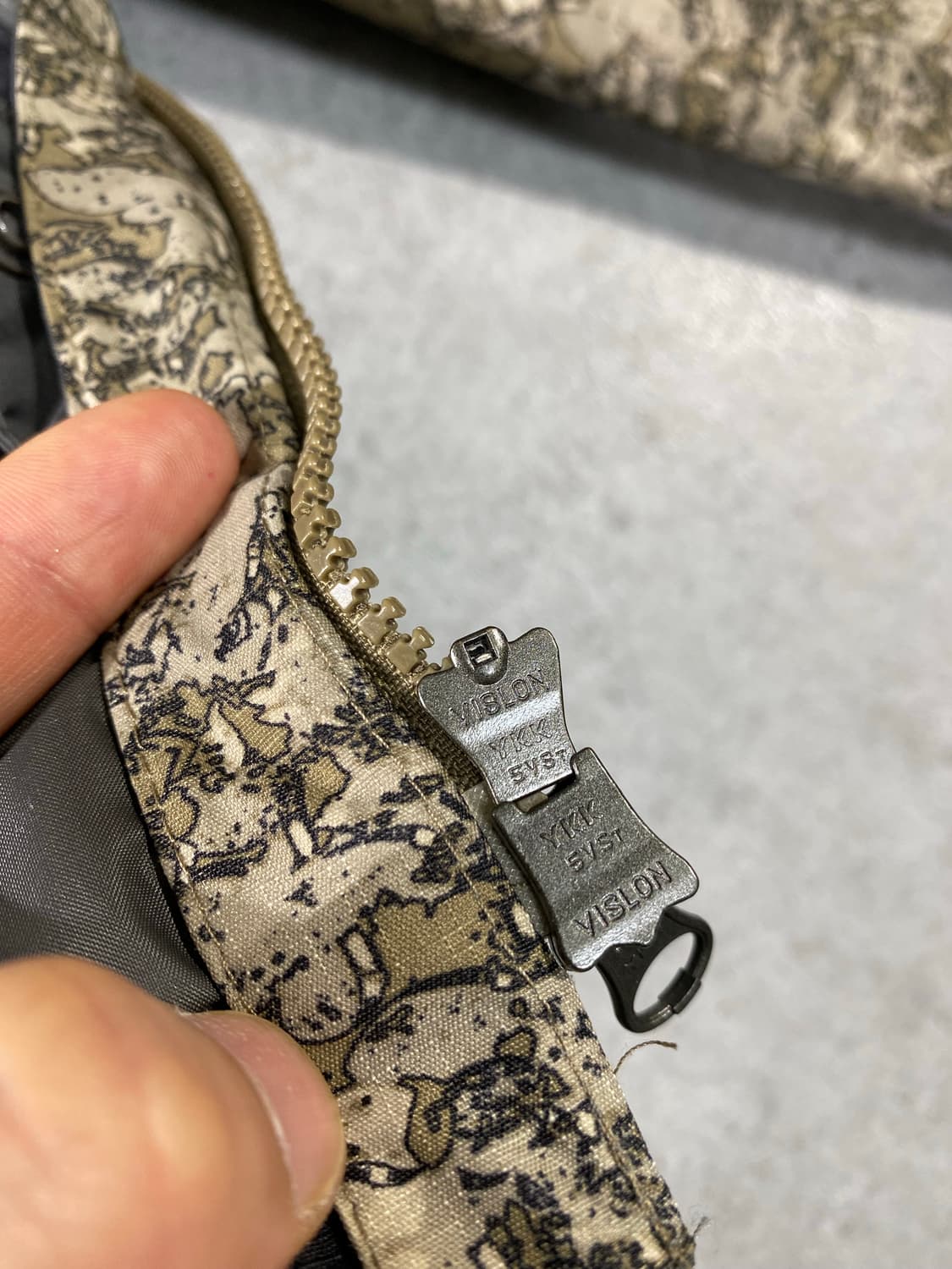 [L] Salomon 살로몬 립스탑 나일론 카모플라쥬 윈드자켓 상품이미지7