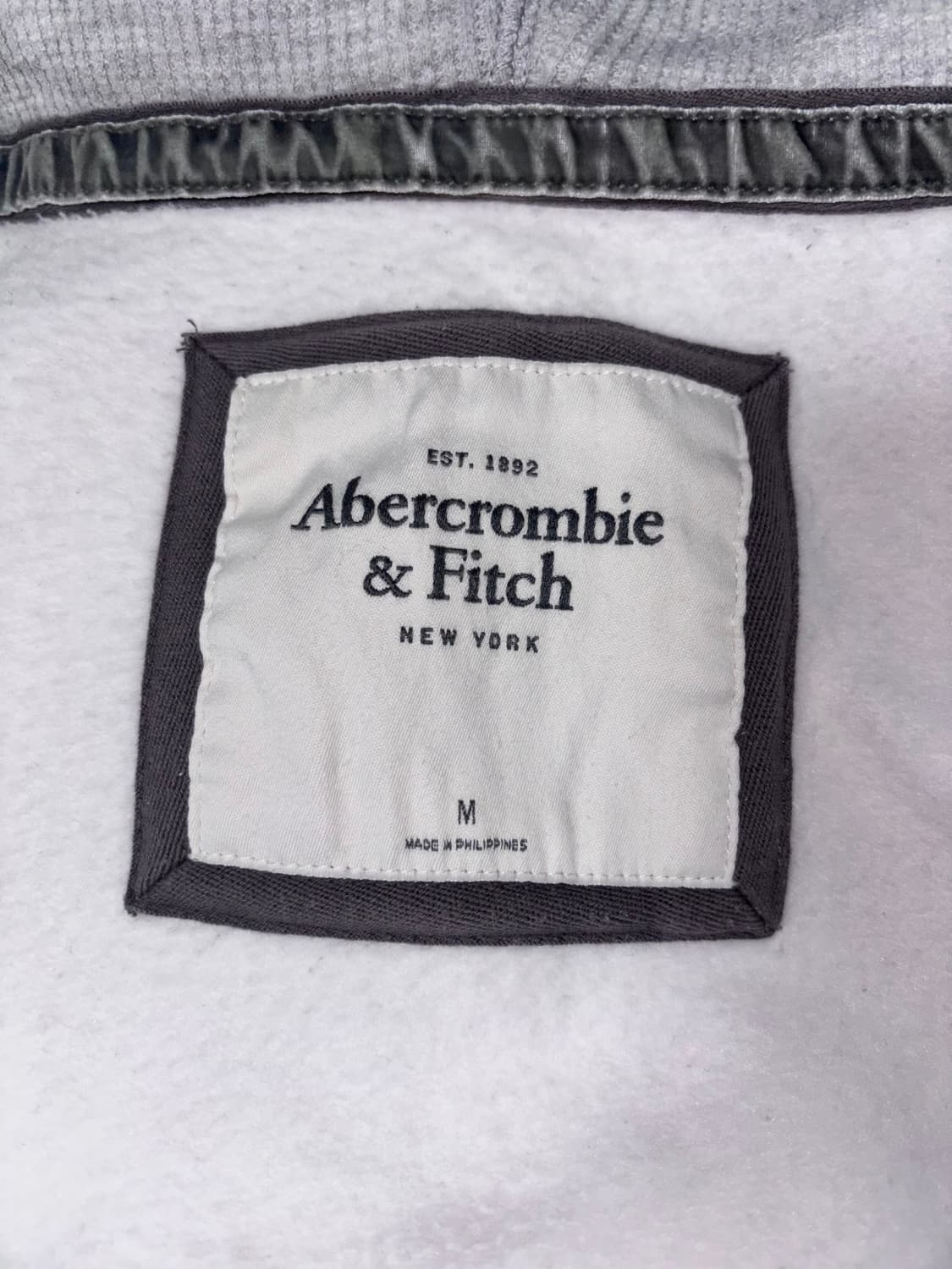 유일매물 대대장 아베크롬비 딱붙핏 후드집업 상품이미지3